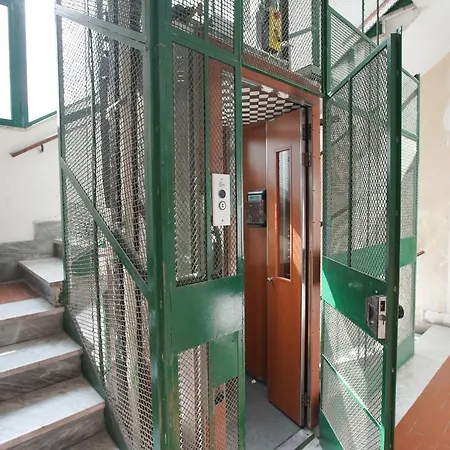 B&B B-pizzofalcone 4*