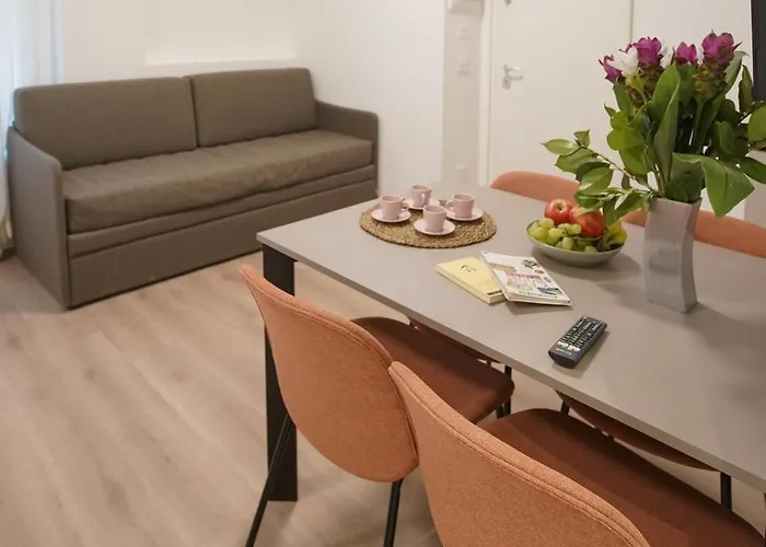 Bed and Breakfast B-pizzofalcone 4*