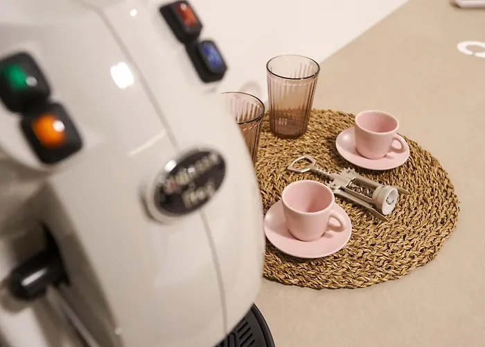 B-pizzofalcone 4* Νάπολη